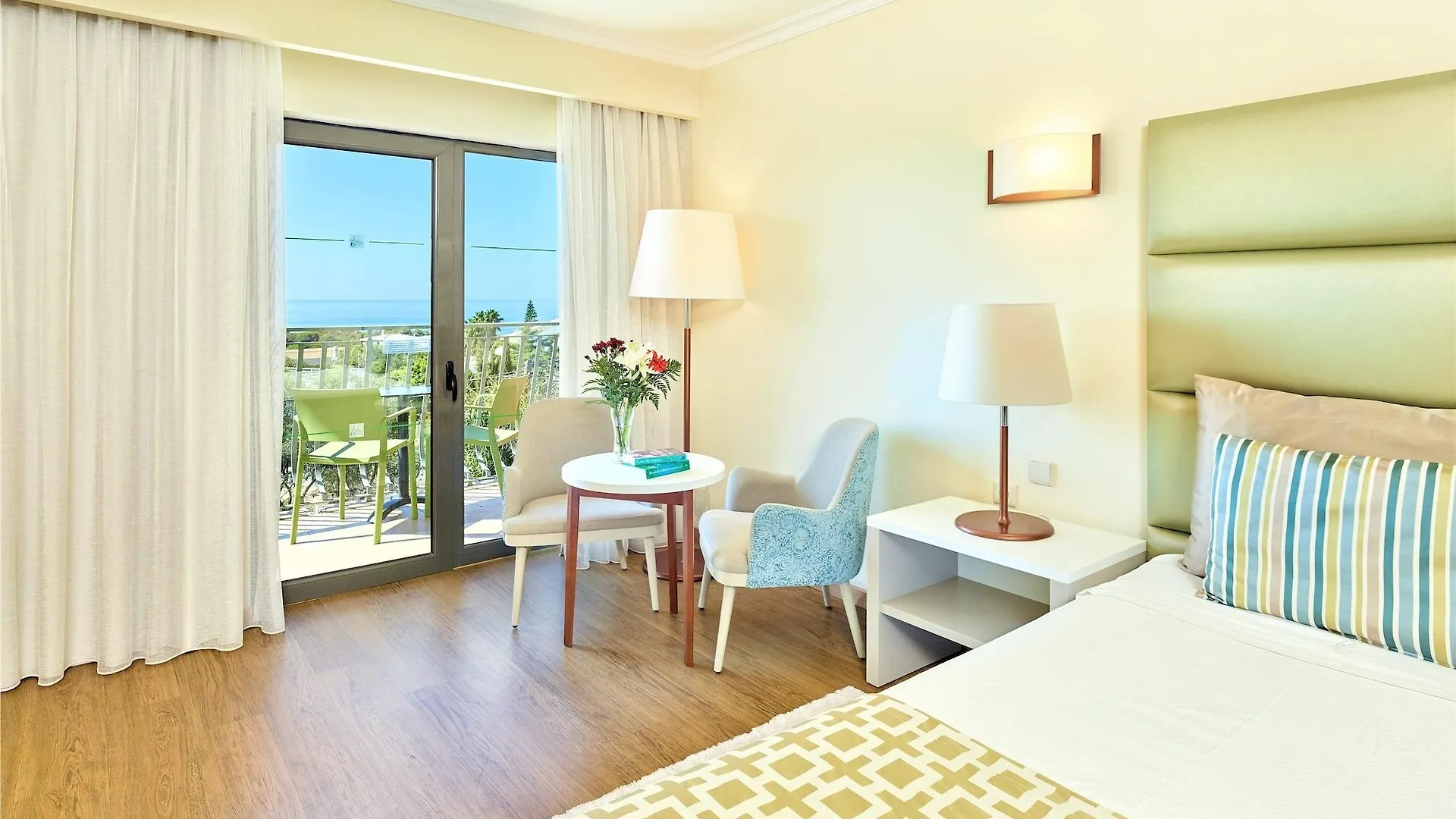 Hotel Baia Grande Albufeira 4*,