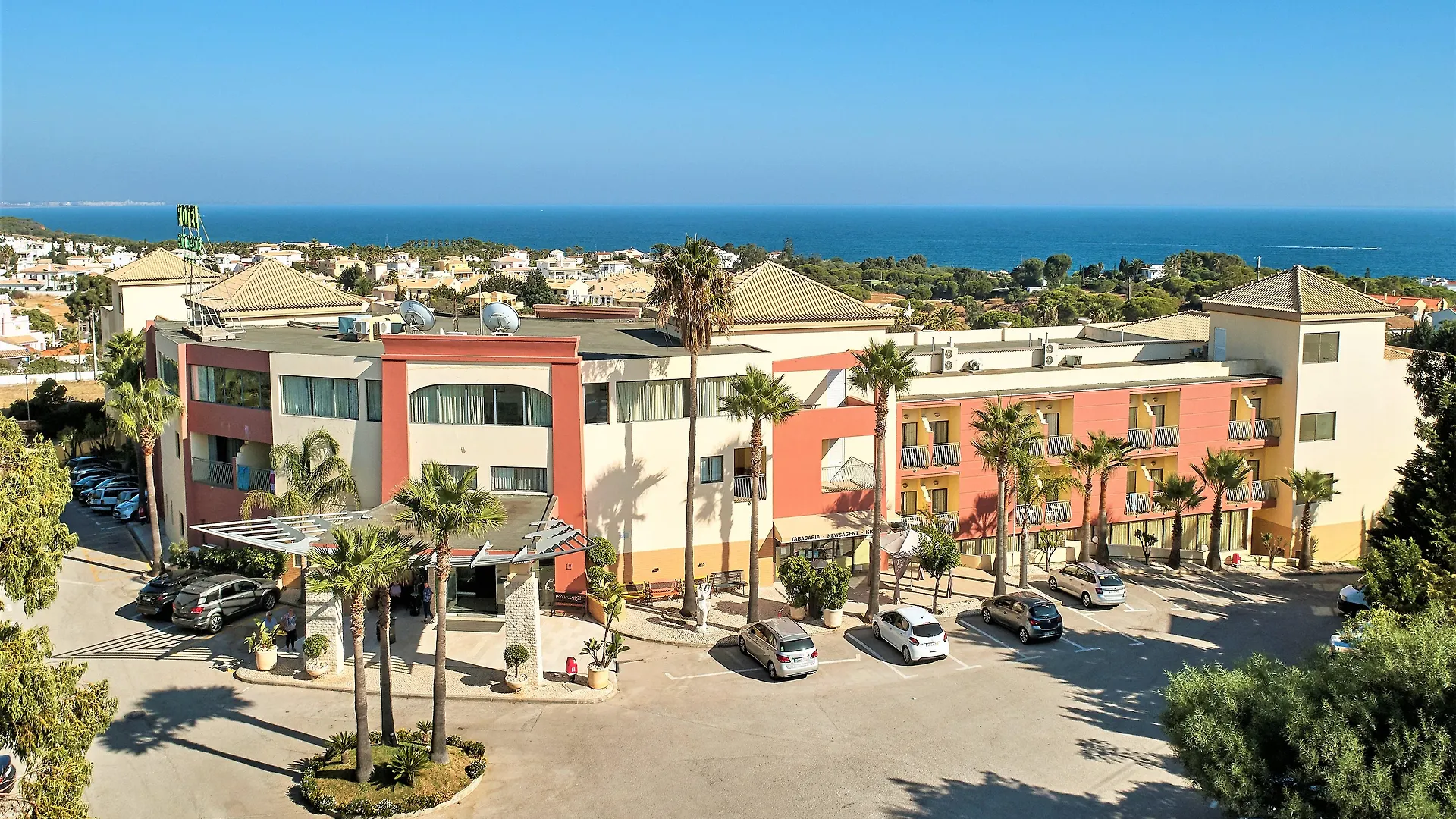 Hotel Baia Grande Albufeira 4*,  Portugal